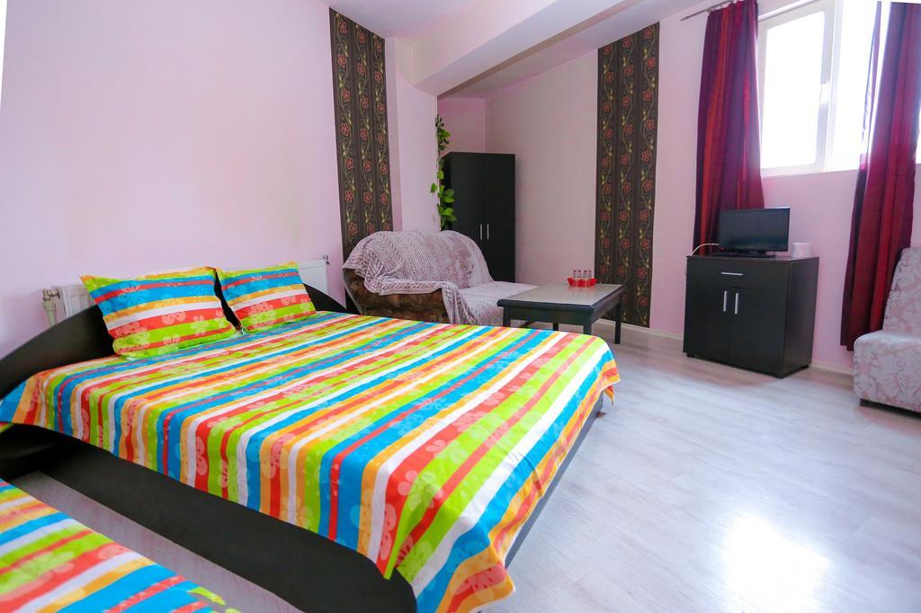 Hostel Shatrata Bogomilovo Exteriér fotografie